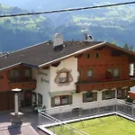 Pansiyon Gaestehaus Christoph Ried im Zillertal