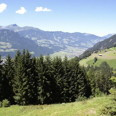 Gastehaus Christoph * رييد ايم زيلرتال
