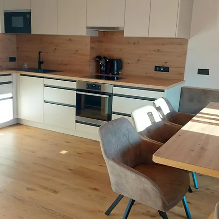 Homestay Gaestehaus Christoph *